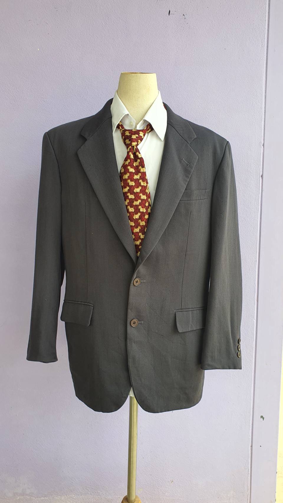 SUIT-A0011 เสื้อสูท มือสอง แบรนด์ WARDLEY สีกรมดำออกเทาเข้ม อก 42 นิ้ว