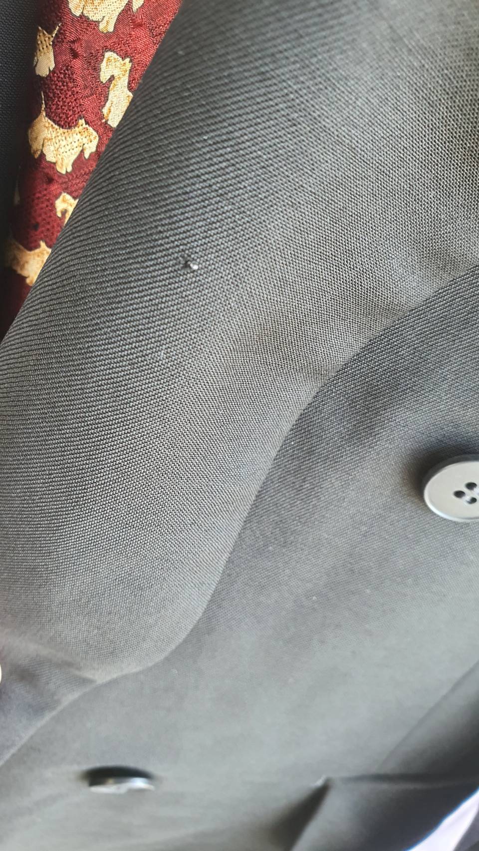 SUIT C0004 เสื้อสูท สีดำแบรนด์ มือสอง ultra black tyioni อก 42 นิ้ว