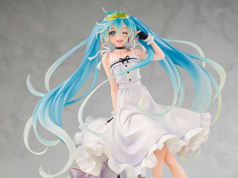 Hatsune Miku GT Project Racing Miku 2021 Vacation Style Ver. 1/7 Complete Figure(Pre-order)