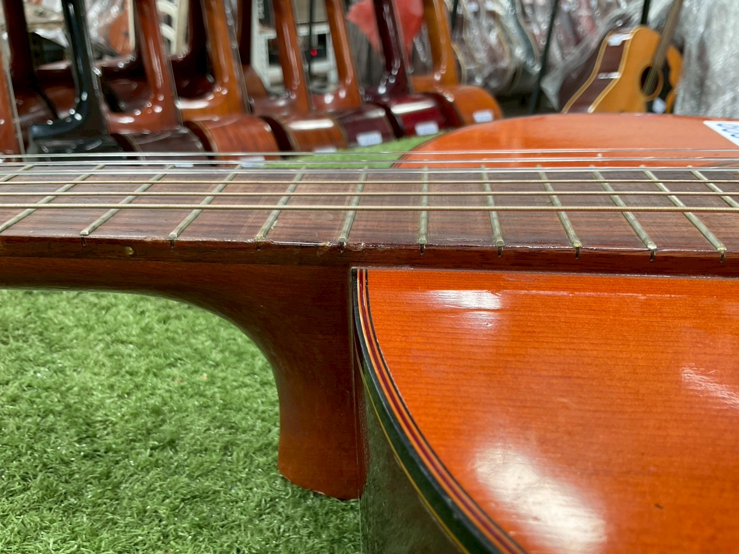 กีต้าร์คลาสสิค YAMAHA : G-100D