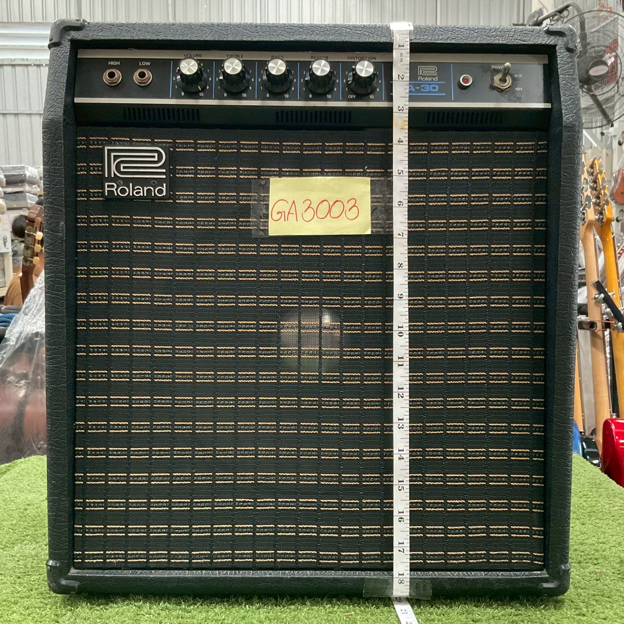 แอมป์กีต้าร์ Roland : GA-30