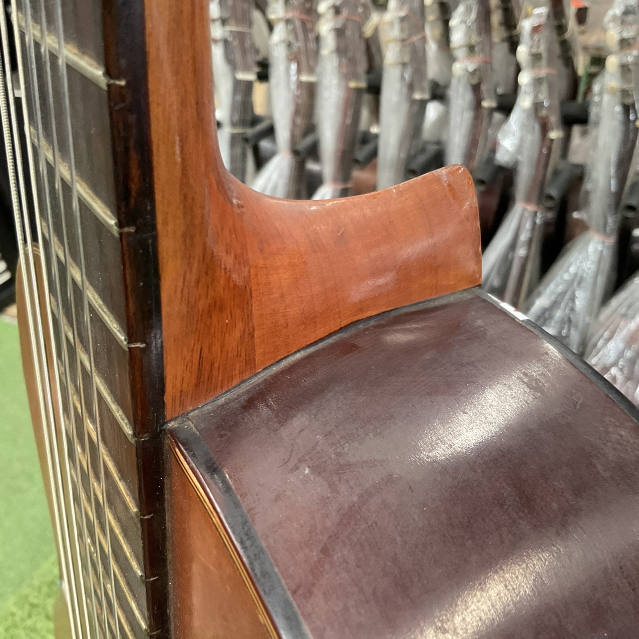 กีต้าร์คลาสสิค SUZUKI : No.40