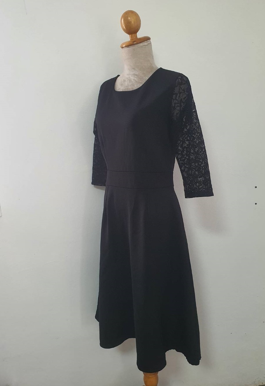 FF06635 เดรสสีดำ มือสอง อก 33-34 นิ้ว