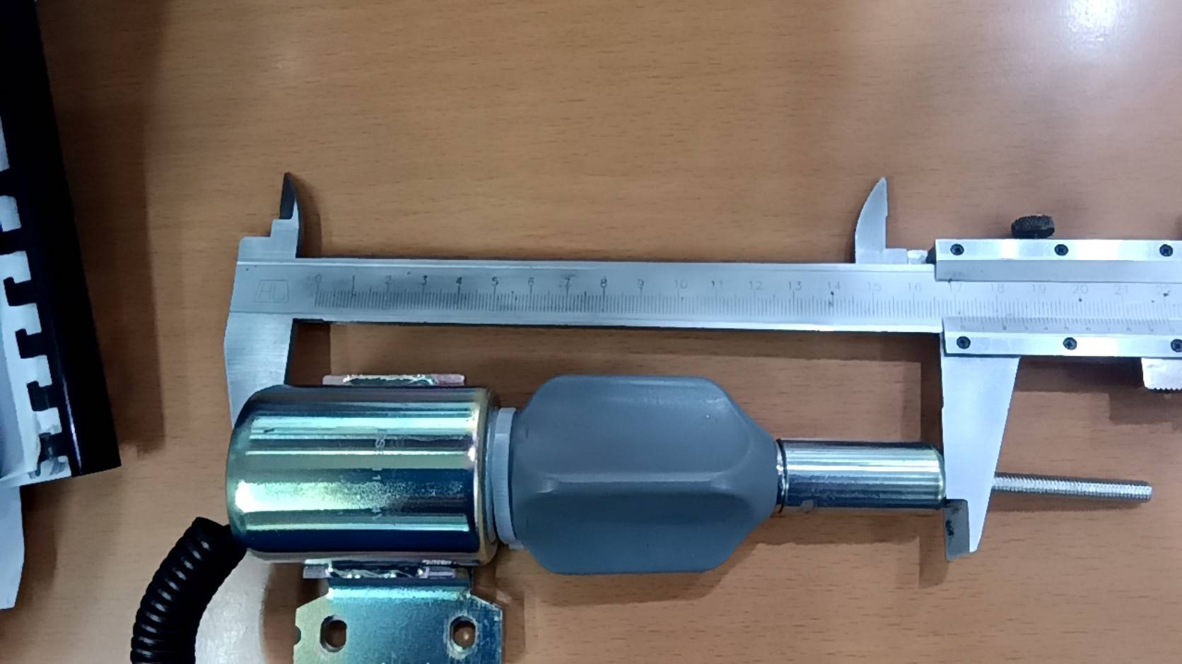 โซลินอยด์ดึงดับ ESS110 12V,24V