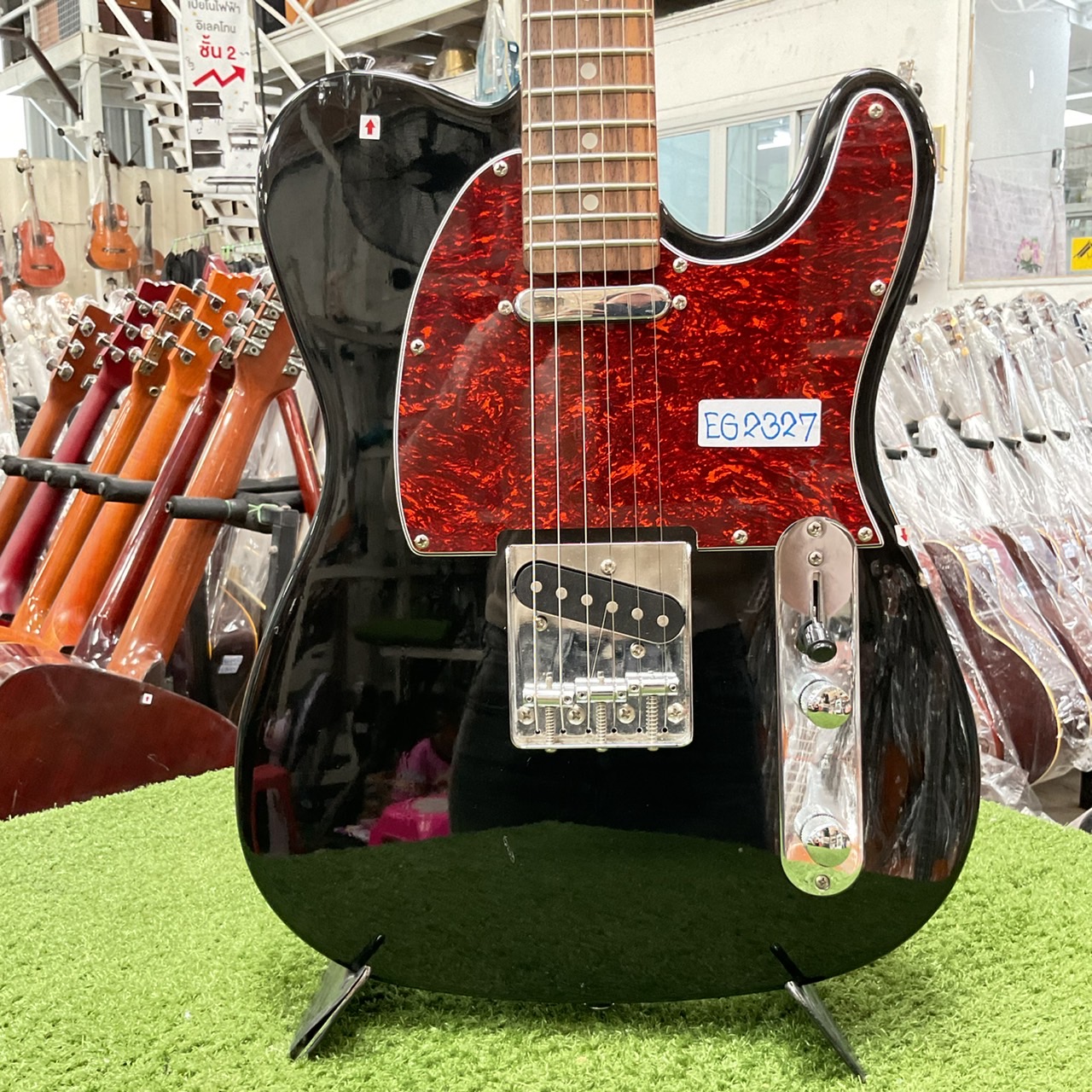 กีต้าร์ไฟฟ้า Legend