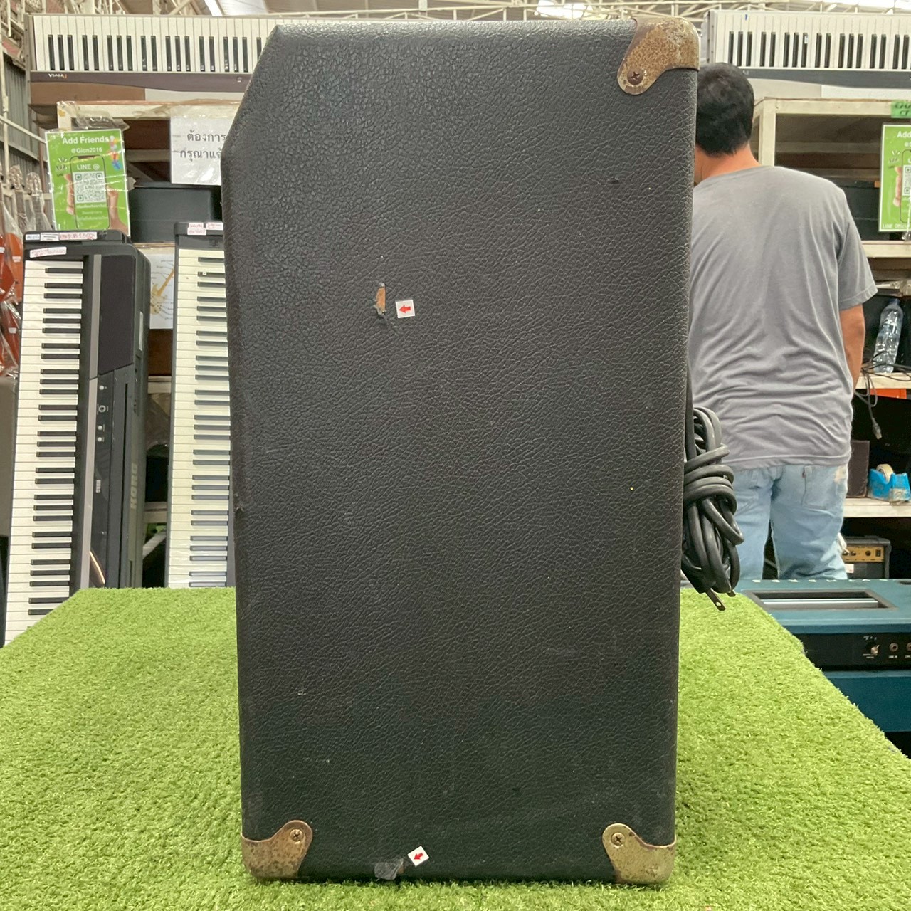 แอมป์เบส Fender : SIDEKICK 35 BASS