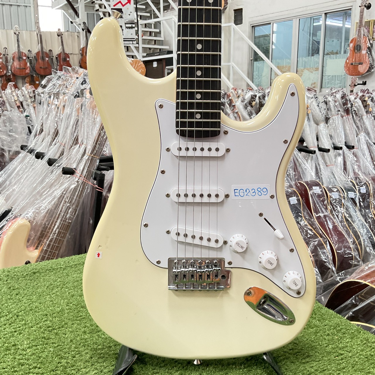 กีต้าร์ไฟฟ้า SELDER