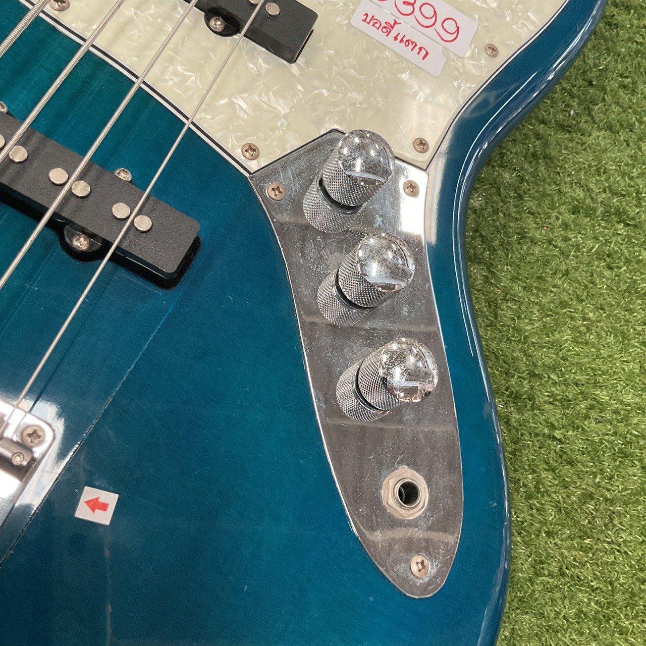 กีต้าร์เบส SELDER