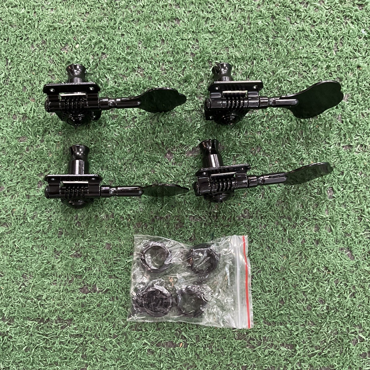 ลูกบิดเบสสีดำ