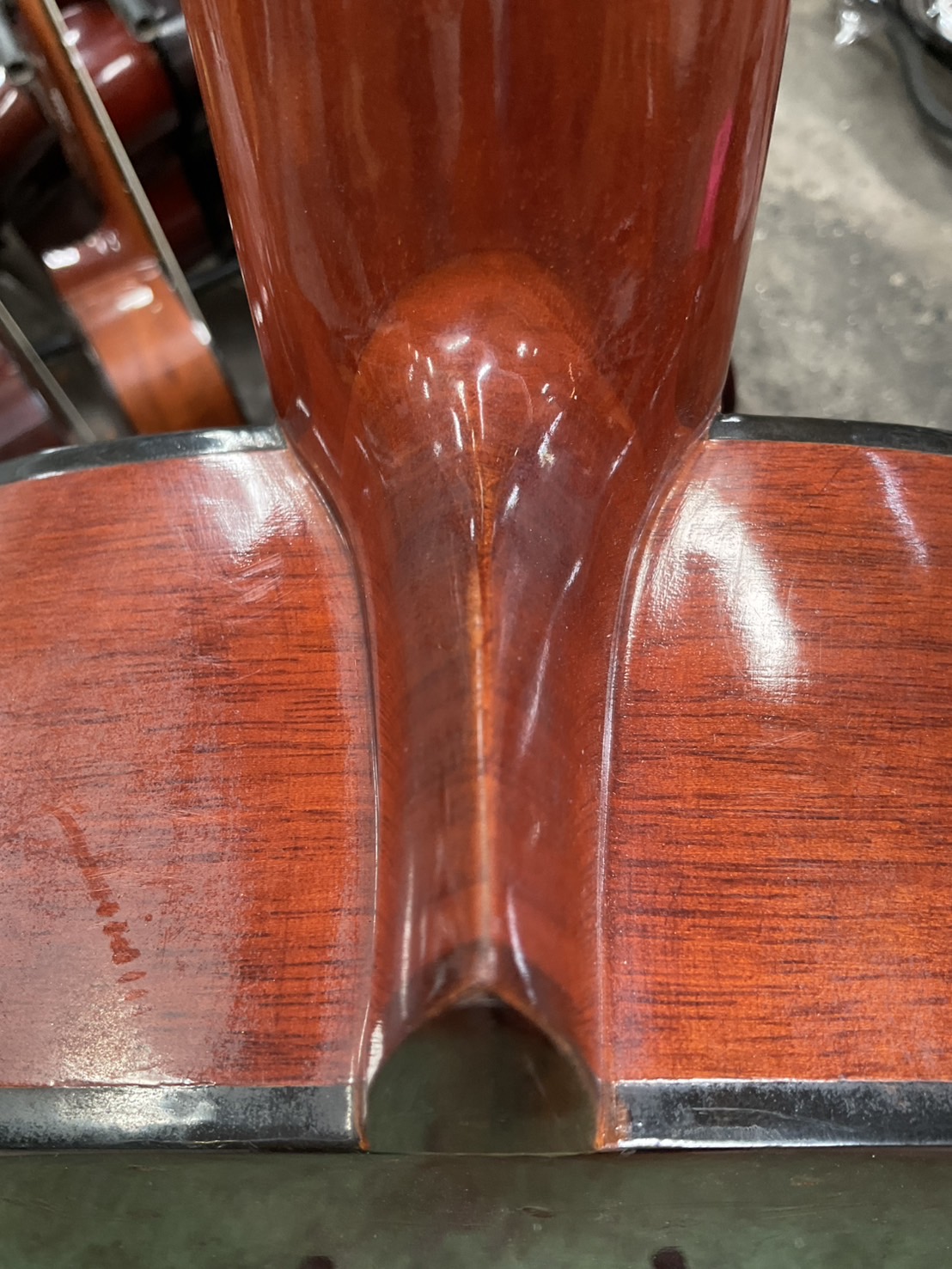 กีต้าร์คลาสสิค ยี่ห้อตามภาพ