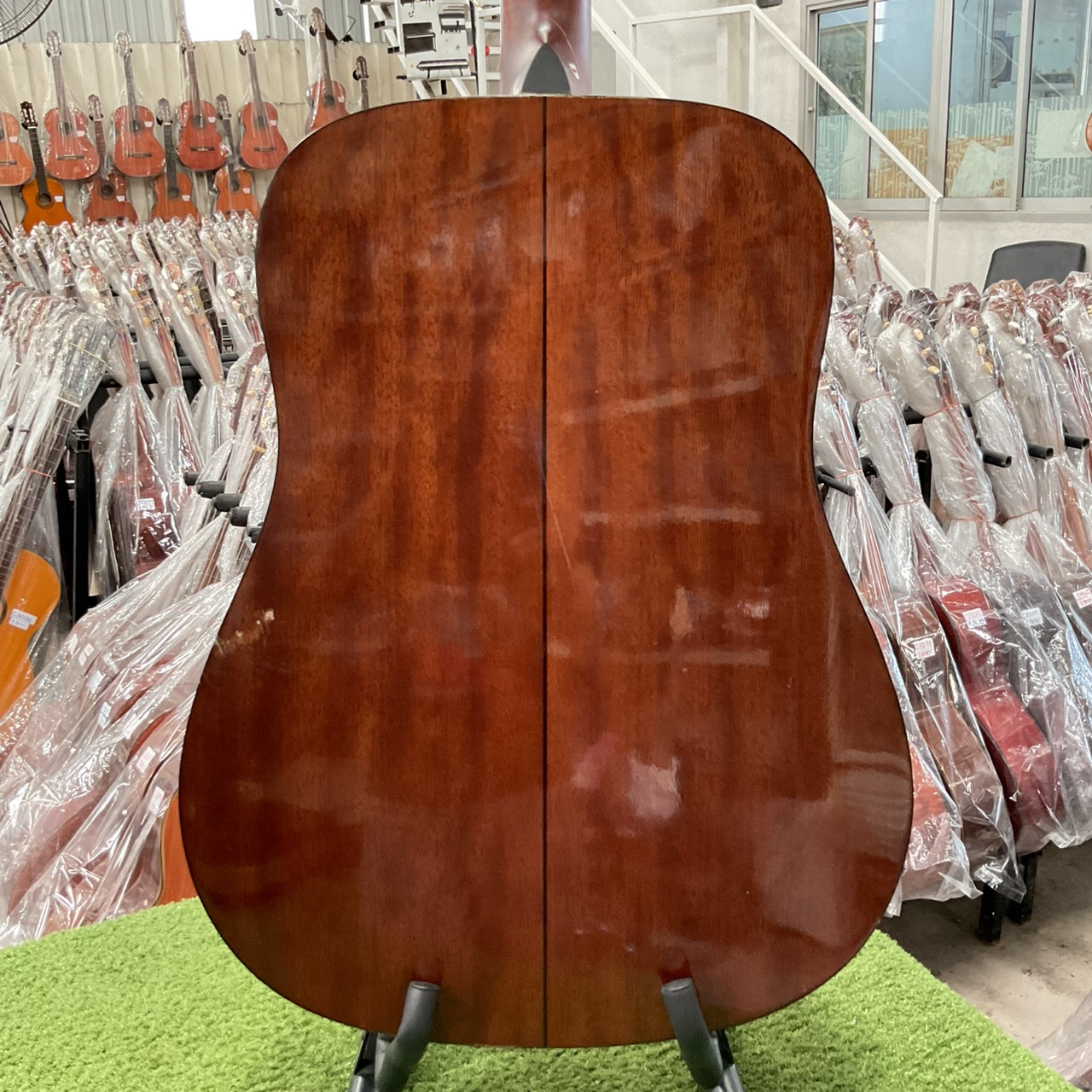 กีต้าร์โปร่ง MORRIS : MD-307LHTS