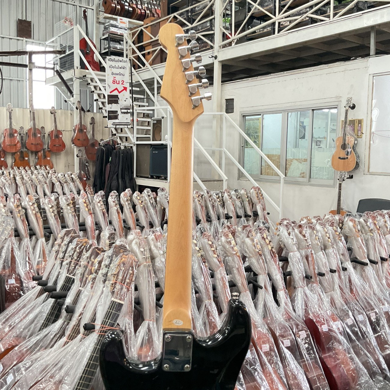 กีต้าร์ไฟฟ้า SELDER