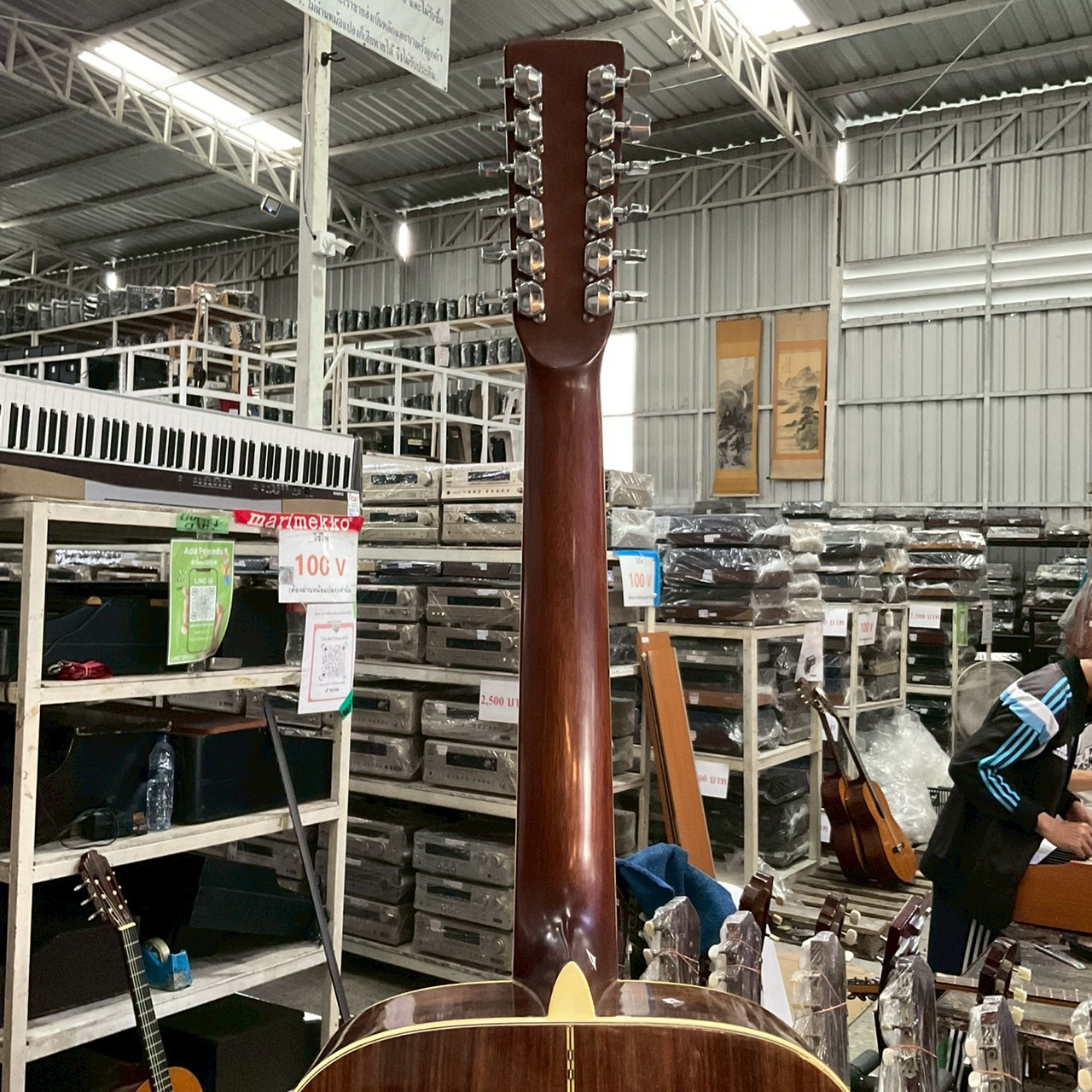 กีต้าร์โปร่ง Morris : B-30 - 12 สาย