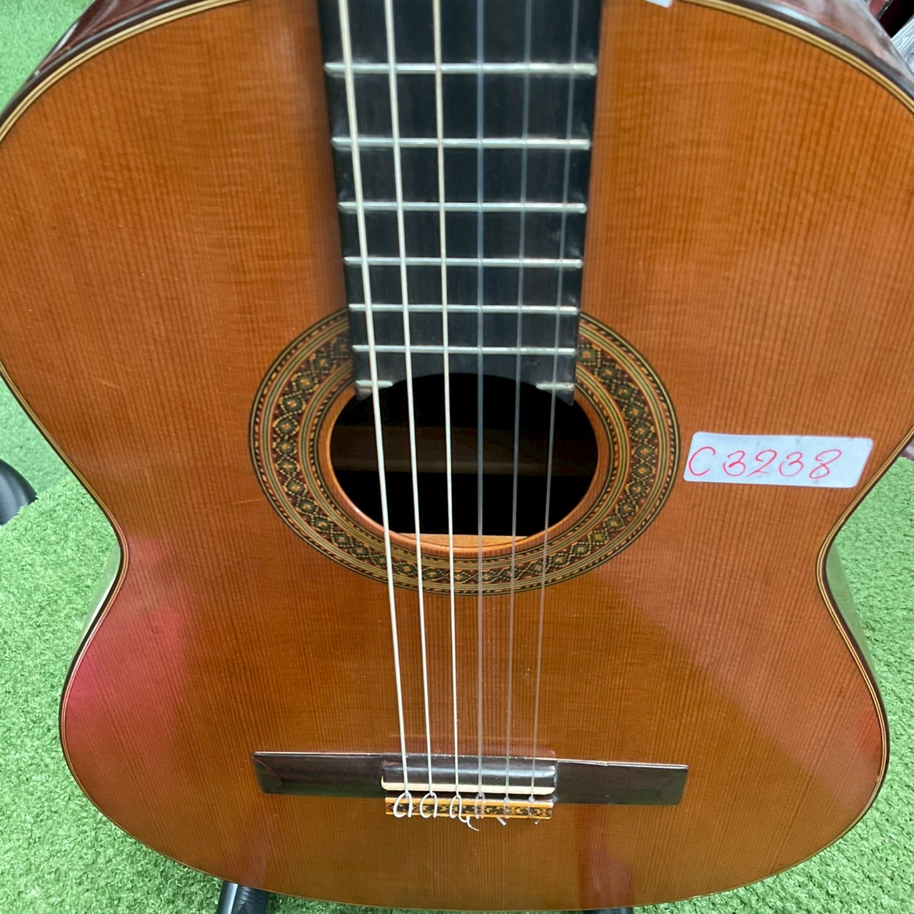 กีต้าร์คลาสสิค Shinano : LG130