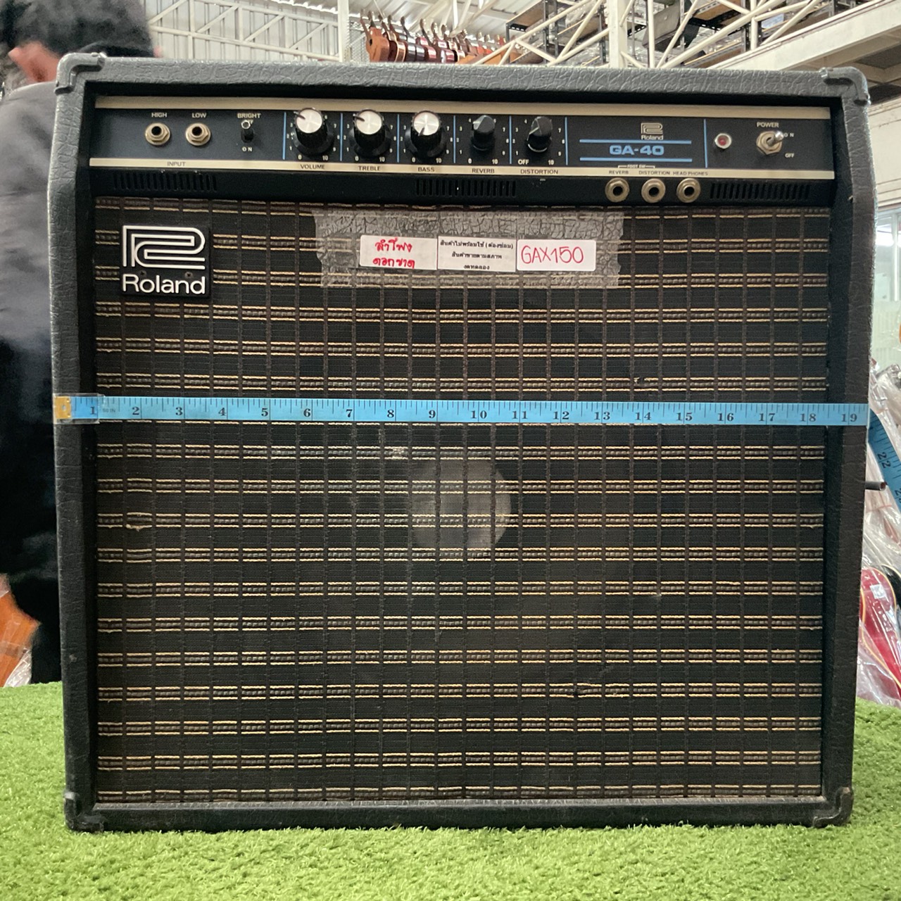 แอมป์กีต้าร์ Roland : GA-40 สินค้าไม่พร้อมใช้งาน (ต้องซ่อม)