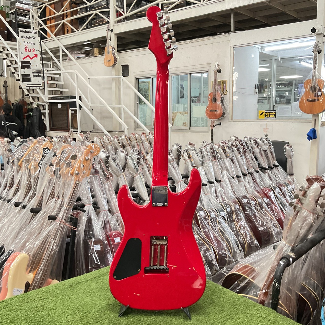 กีต้าร์ไฟฟ้า FERNANDES