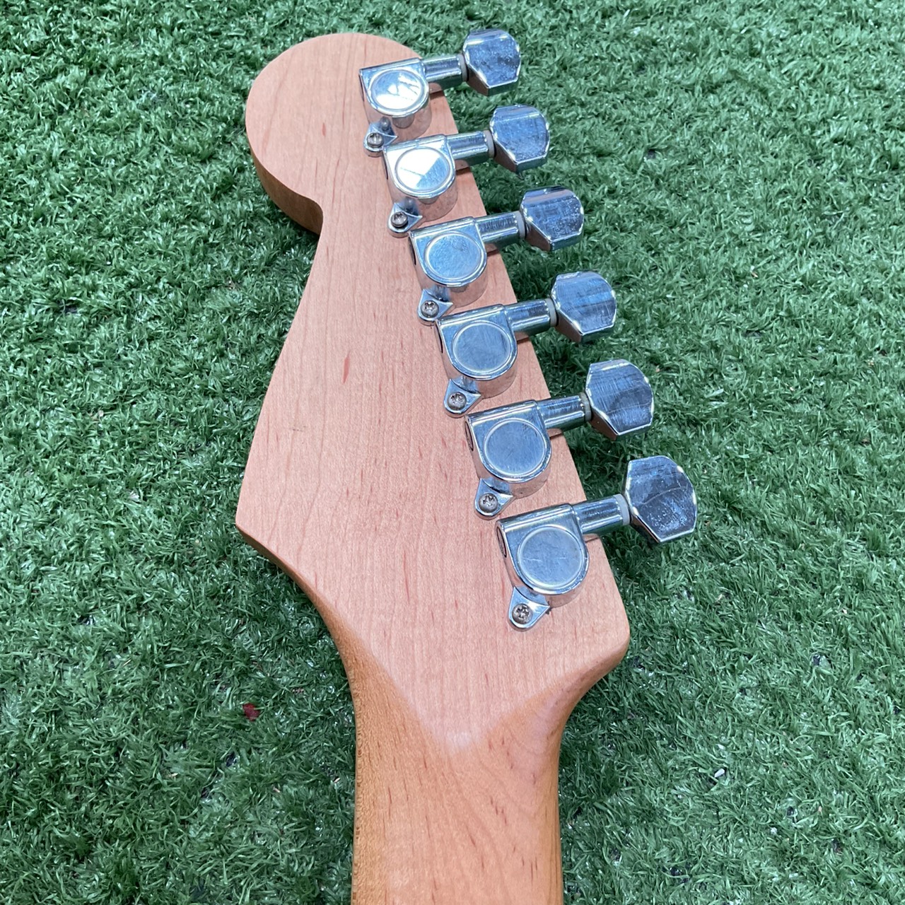 กีต้าร์ไฟฟ้า BUSKER'S