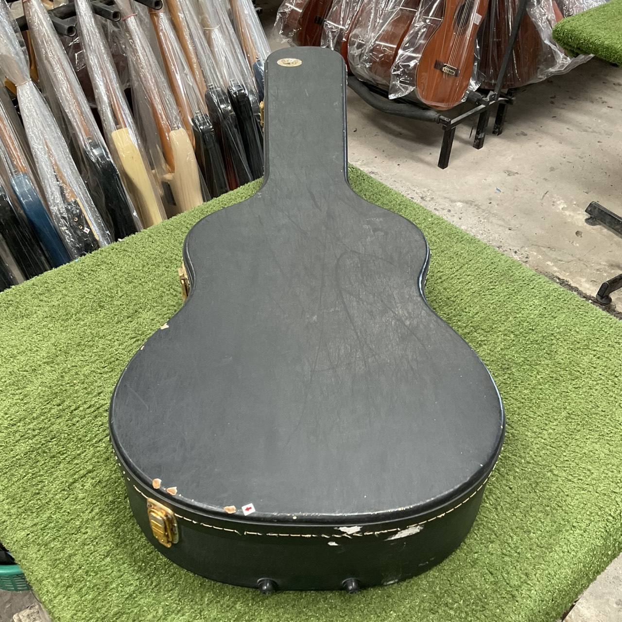 กล่องเคสกีต้าร์คลาสสิค YAMAHA