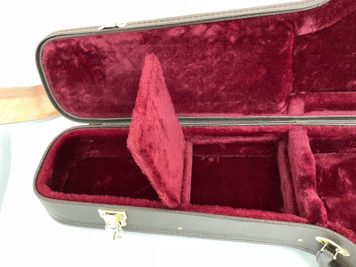 กล่องเคสกีต้าร์ไฟฟ้า (ใส่ได้ทุกทรง SD,LP,TL,SG) สีน้ำตาล