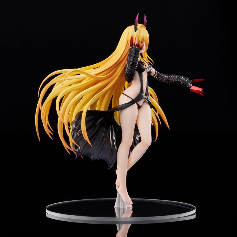 To Love-Ru Darkness Golden Darkness Darkness Ver. 1/6 Complete Figure(Pre-order)