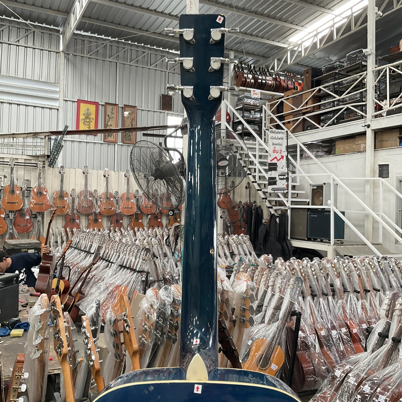 กีต้าร์โปร่ง Barclay : MD-120BLS