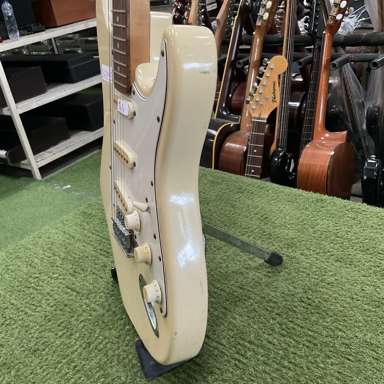 กีต้าร์ไฟฟ้า SELDER