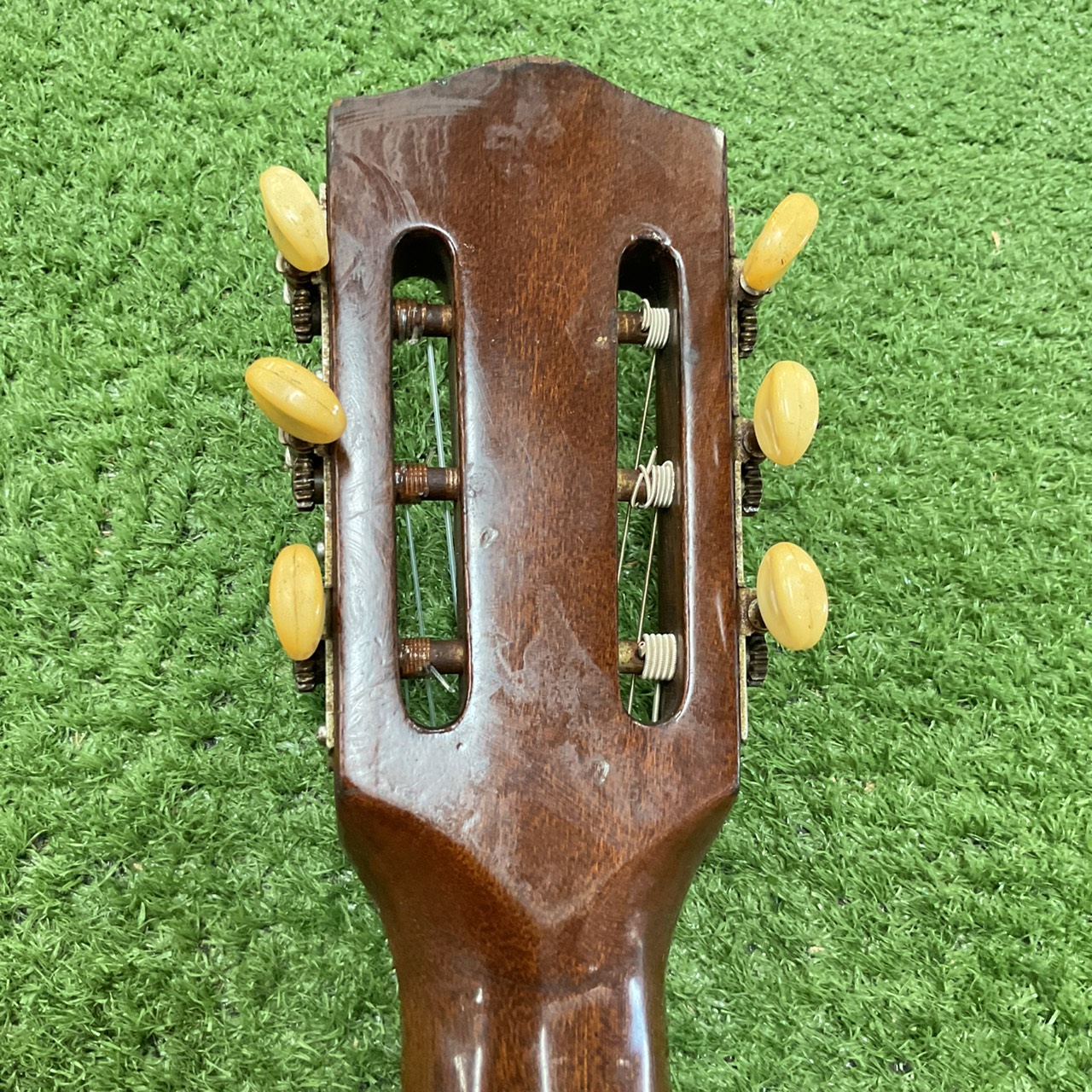 กีต้าร์คลาสสิค Kawai : M-40