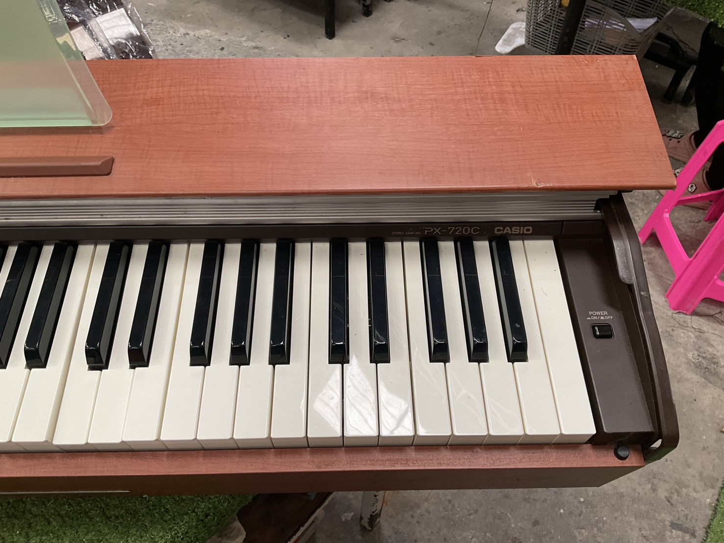 เปียโน CASIO : PX-720C สินค้าไม่พร้อมใช้งาน (ต้องซ่อม)