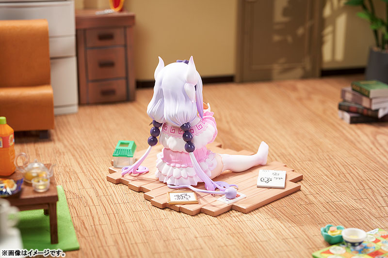 Miss Kobayashi's Dragon Maid Kanna: Holiday Ver. 1/7 Complete Figure(Pre-order)