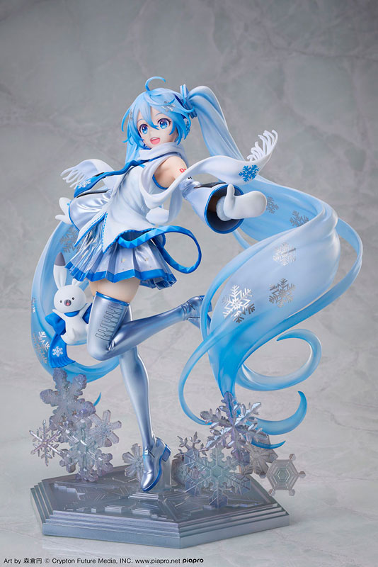 Snow Miku Sky Town 10th Anniversary Ver. 1/7 Complete Figure(Pre-order)
