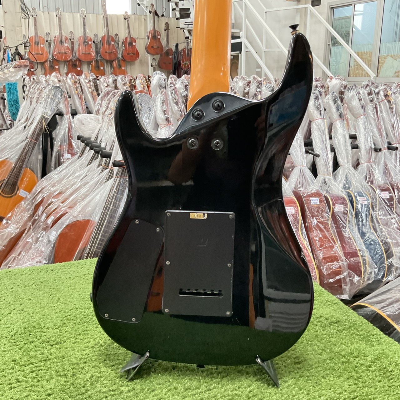 กีต้าร์ไฟฟ้า Aria Pro II