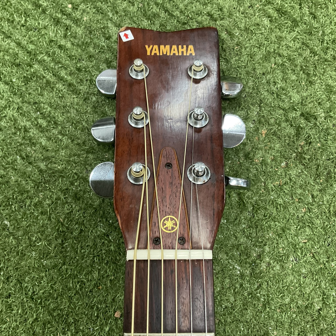 กีต้าร์โปร่ง YAMAHA : FG-151