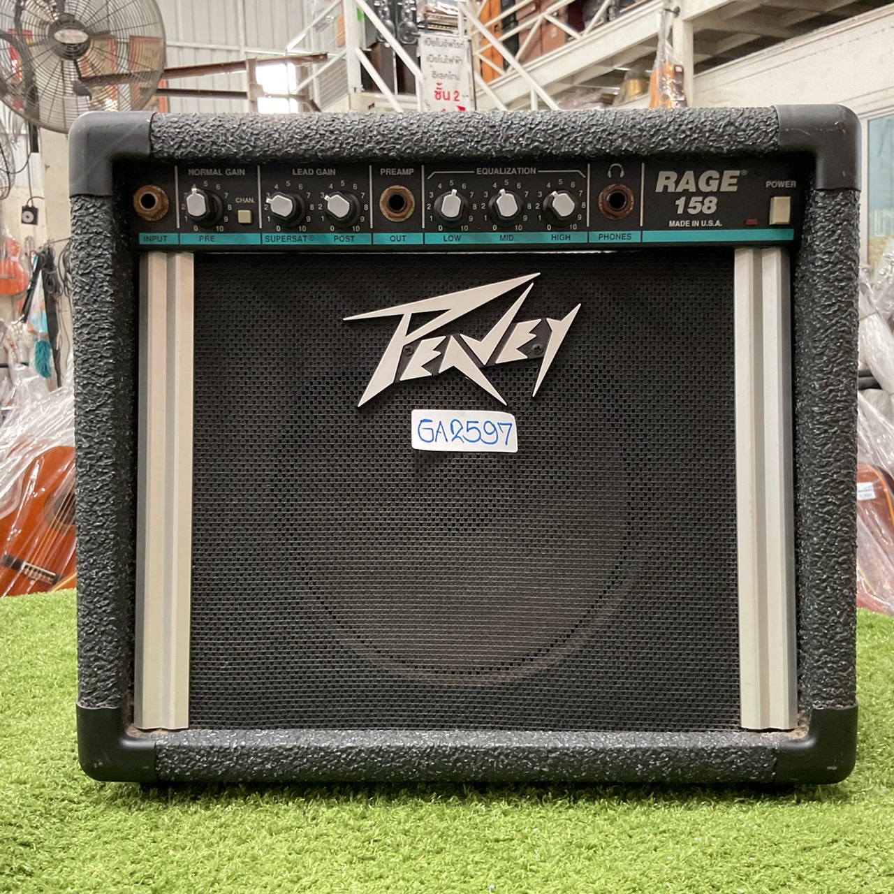 แอมป์กีต้าร์ PEAVEY : RAGE 158