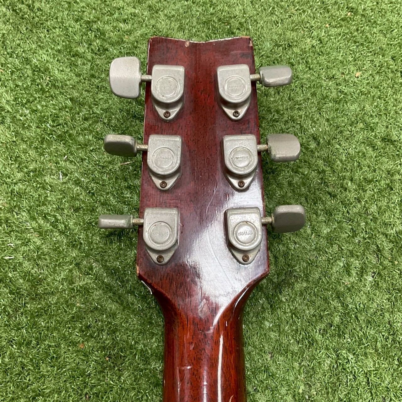 กีต้าร์โปร่ง YAMAHA : FG-130