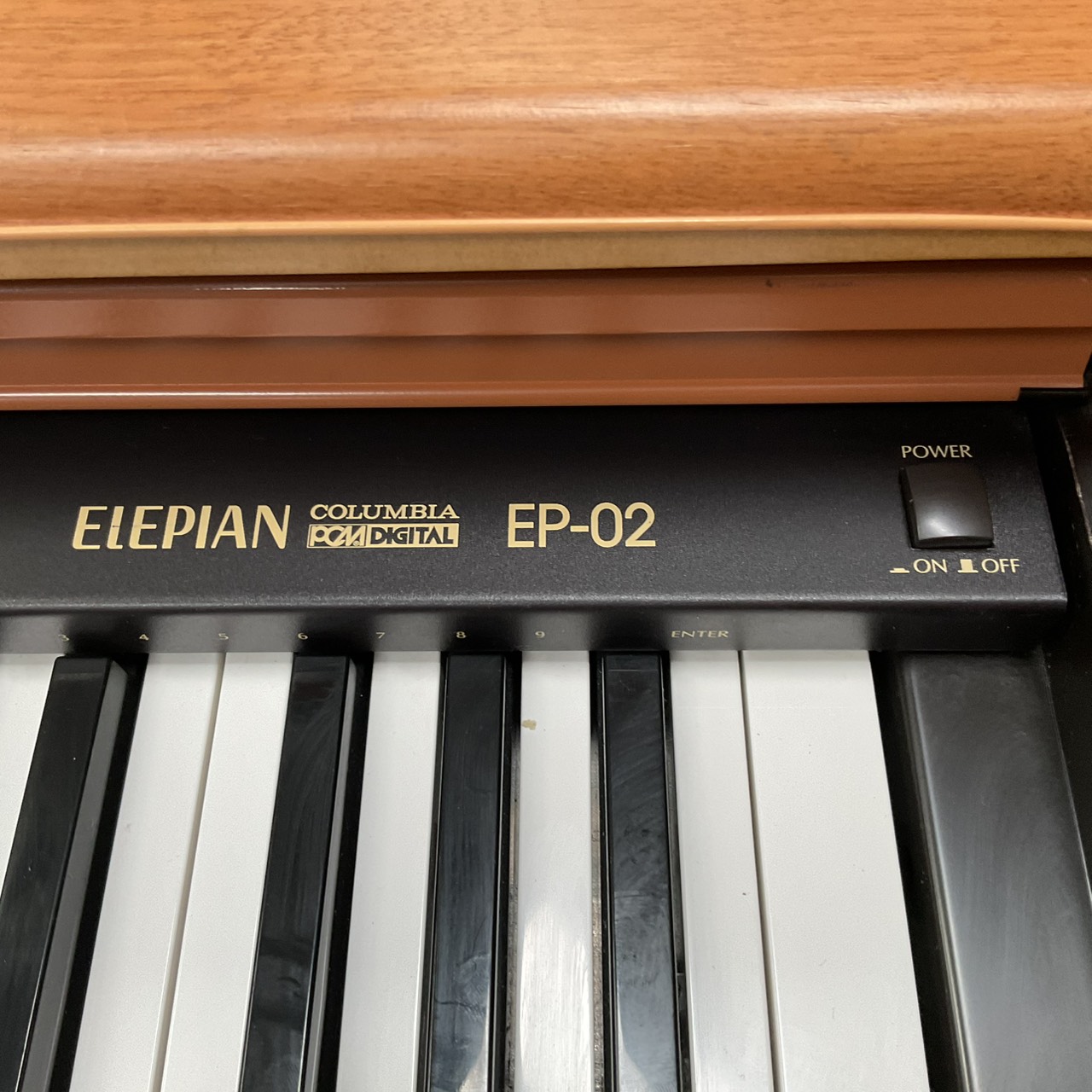 เปียโน COLUMBIA : EP-02