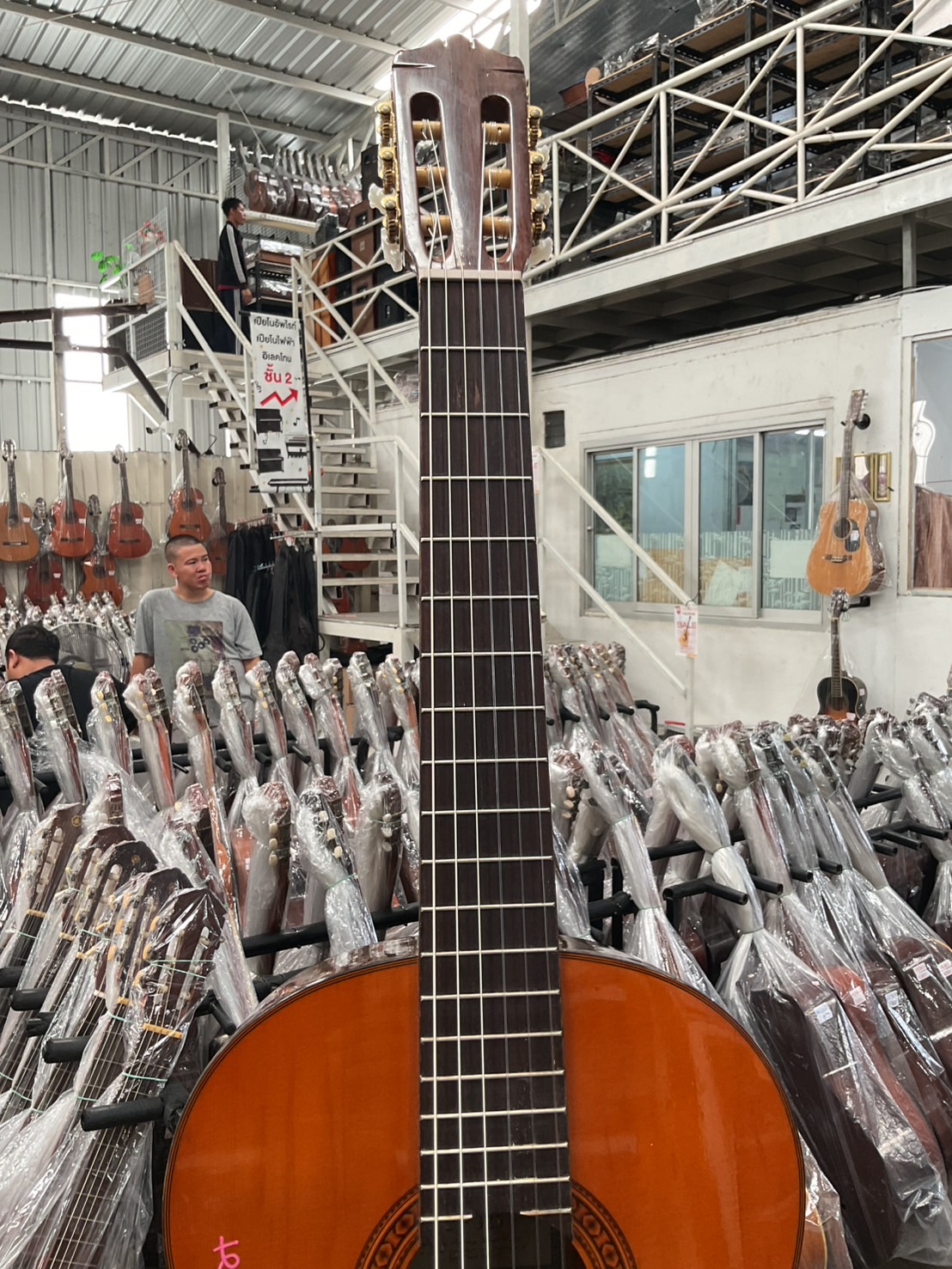 กีต้าร์คลาสสิค YAMAHA : C-325