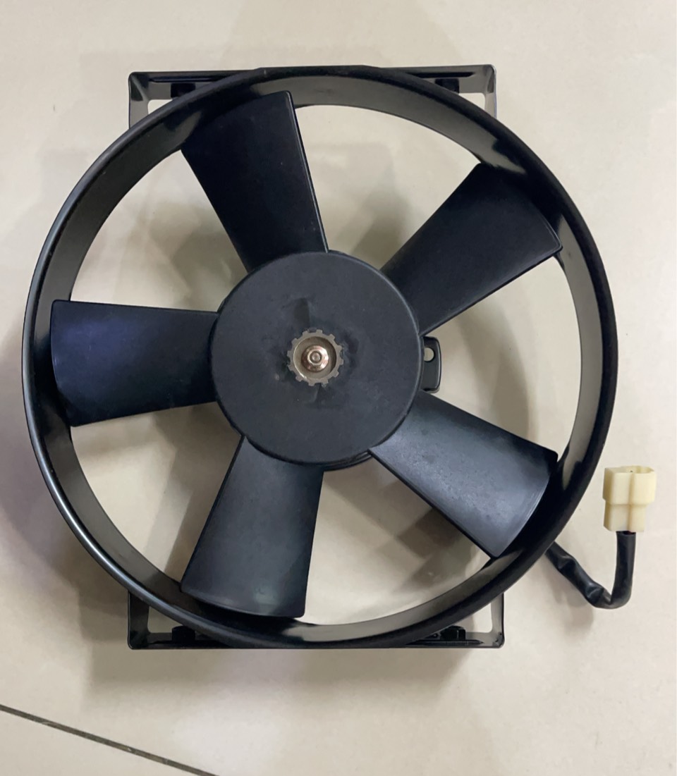พัดลมเป่าคอยล์ร้อนกรอบเหล็ก ดูดเข้า ขนาด 10 นิ้ว 12V, 24V