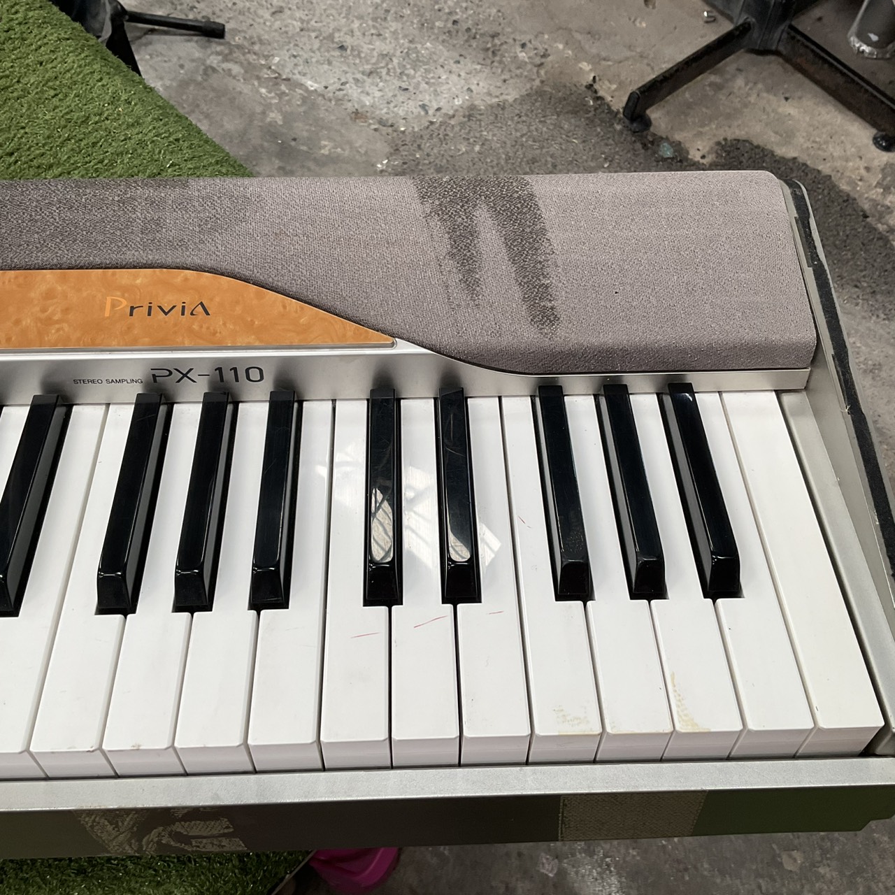 เปียโน CASIO : PX-110 สินค้าไม่พร้อมใช้งาน (ต้องซ่อม)