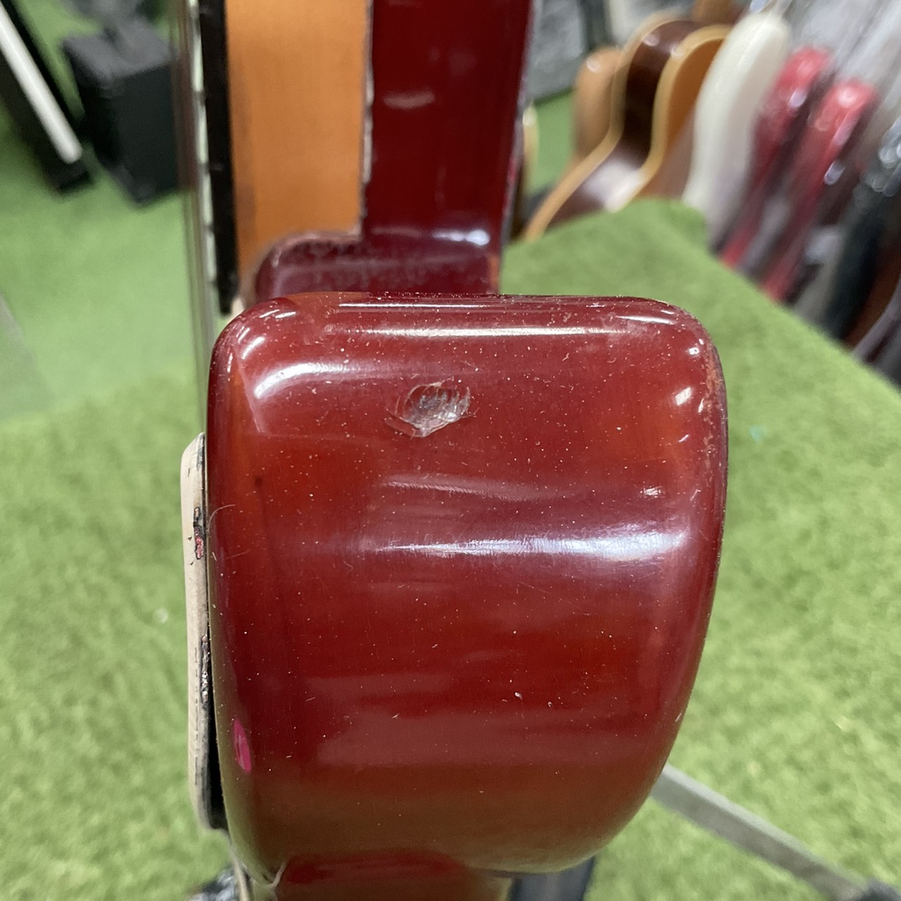 กีต้าร์ไฟฟ้า YAMAHA : YGS 112T