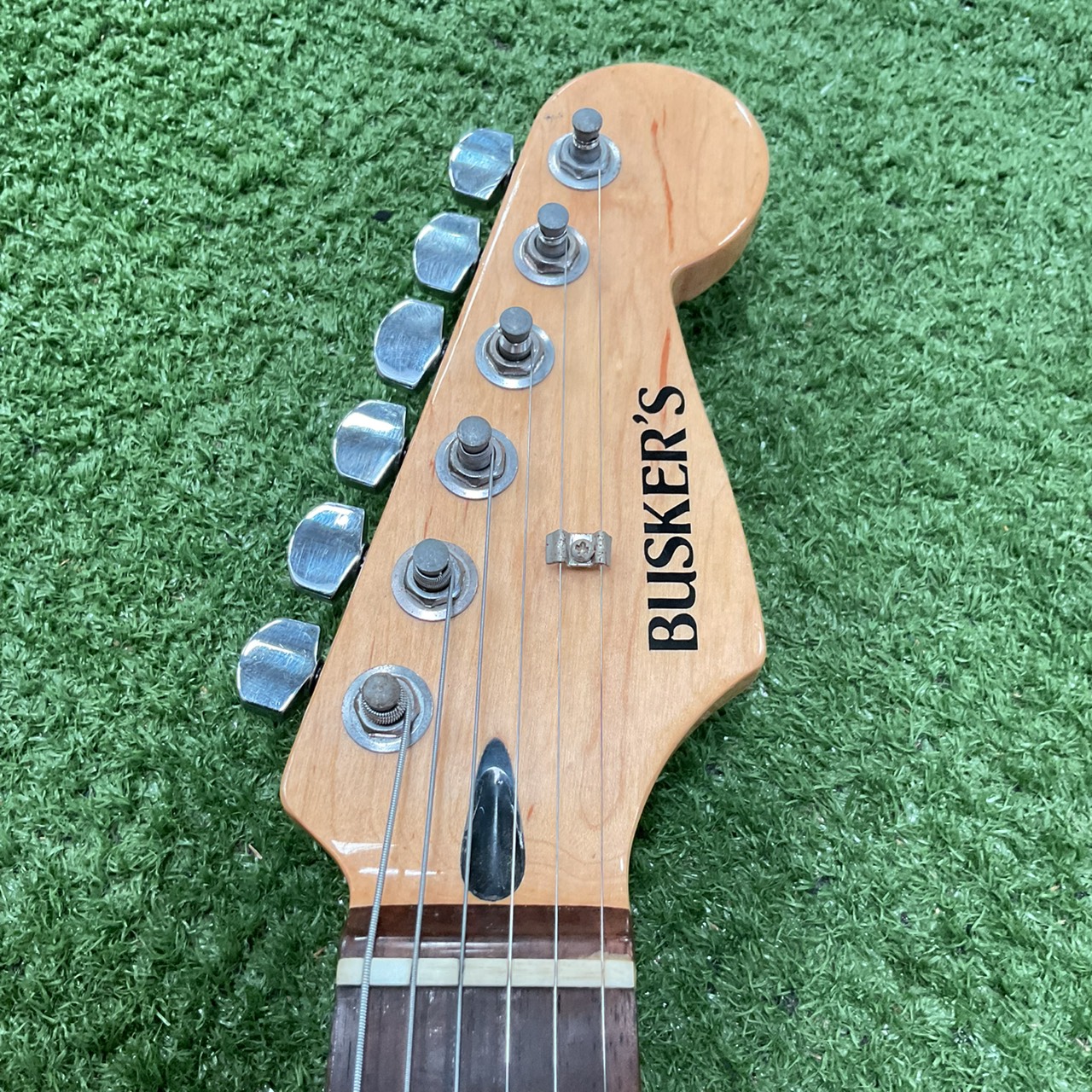 กีต้าร์ไฟฟ้า BUSKER'S