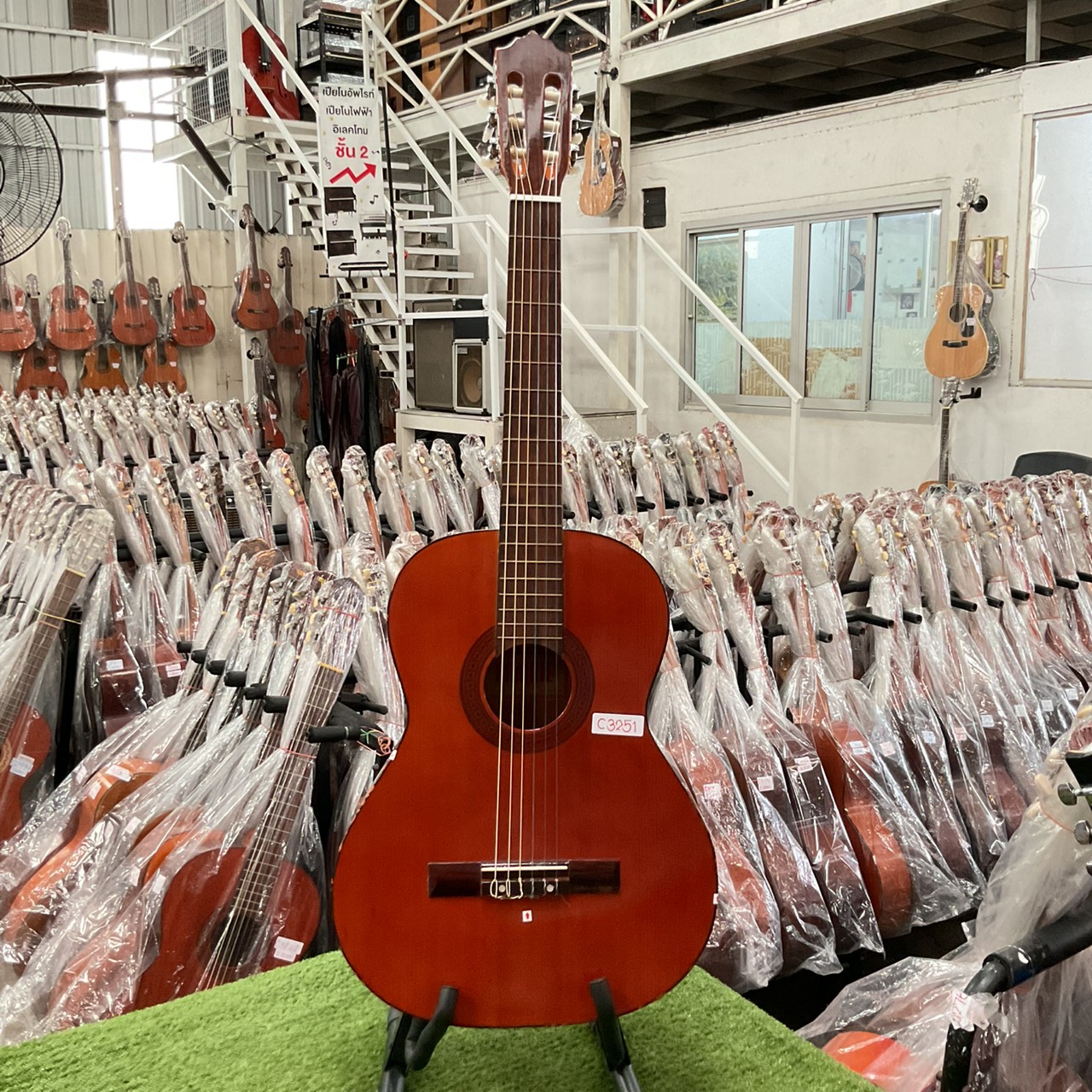 กีต้าร์คลาสสิค PRAIRIE