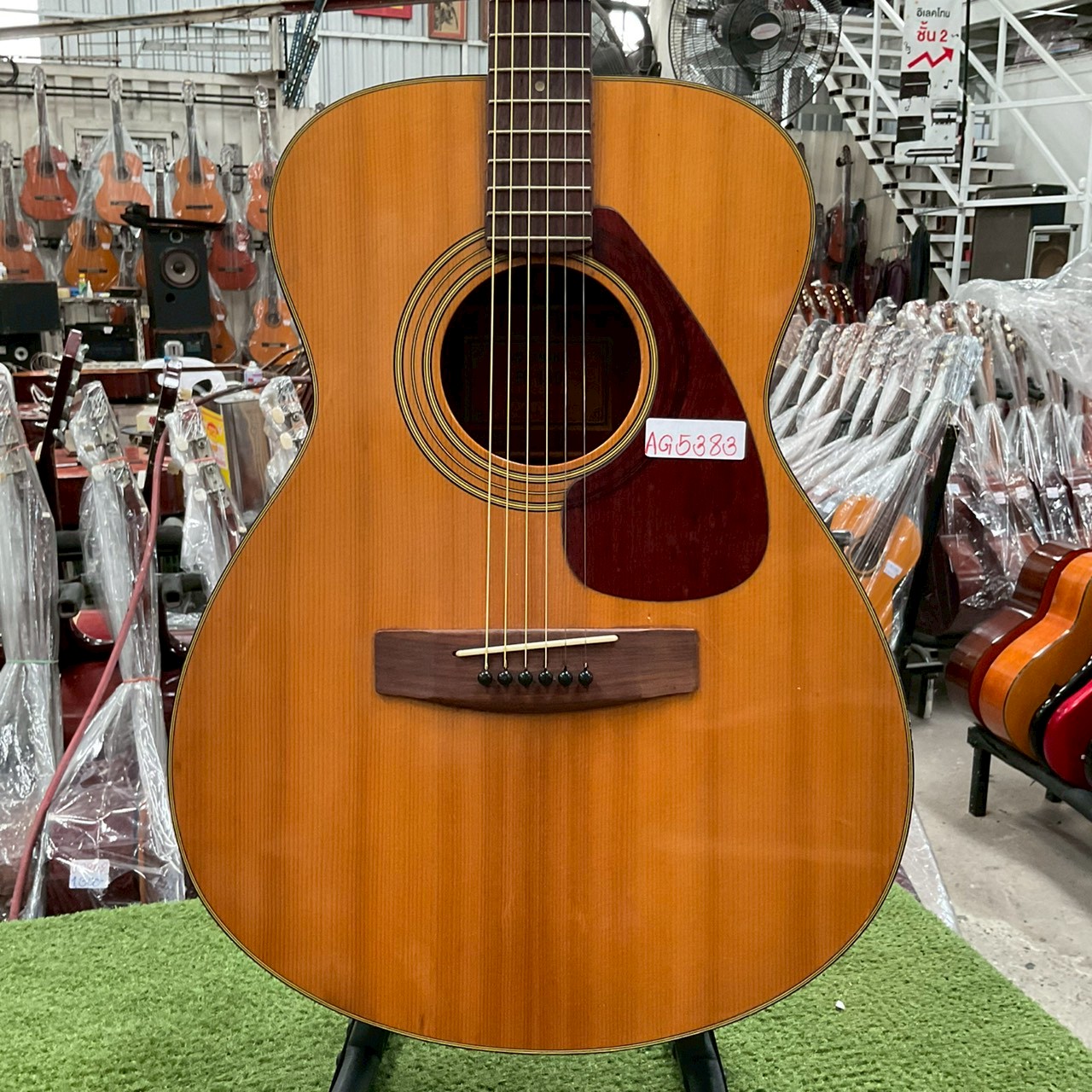 กีต้าร์โปร่ง YAMAHA : FG-130