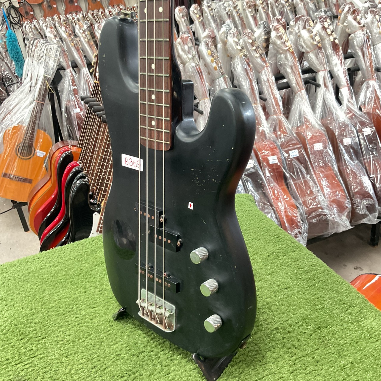 กีต้าร์เบส FERNANDES : LIMITED EDITION