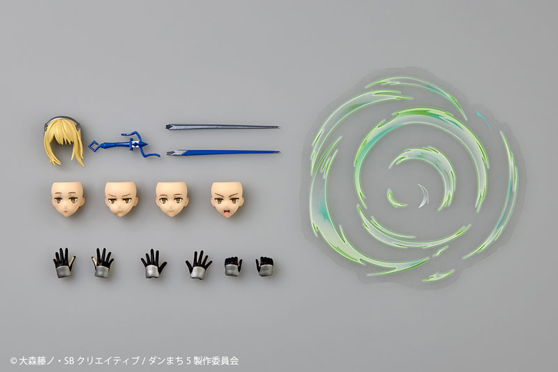 Revoltech Is It Wrong to Try to Pick Up Girls in a Dungeon? Ais Wallenstein(Pre-order)