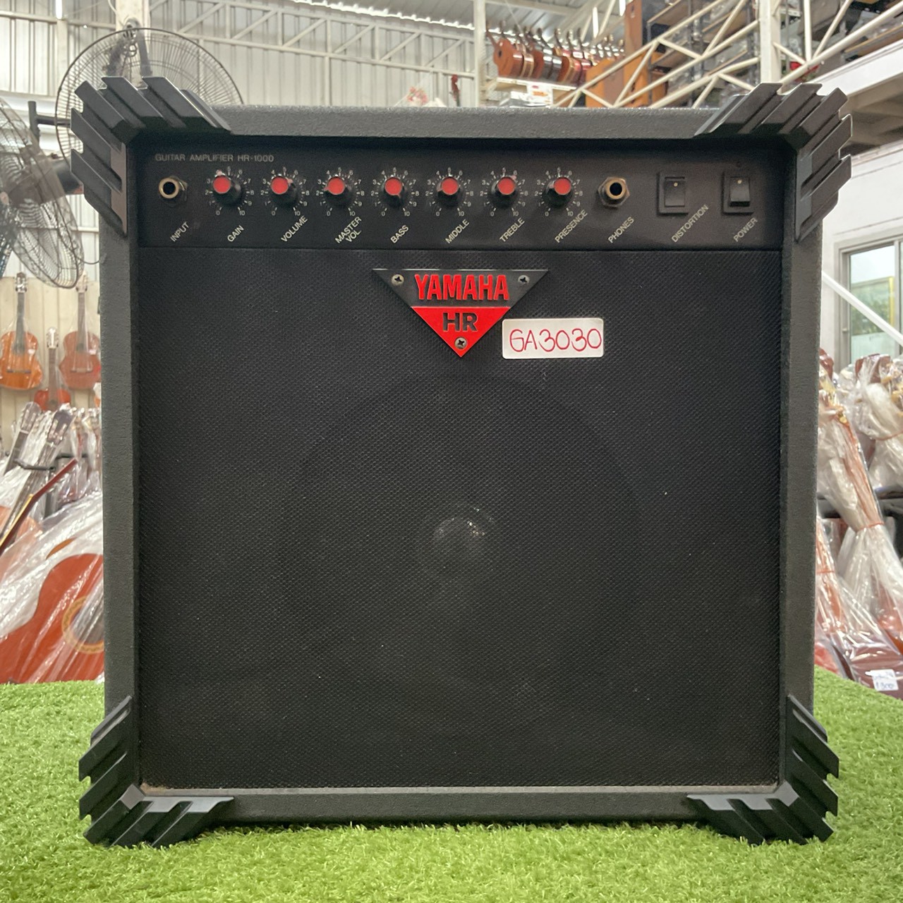แอมป์กีต้าร์ YAMAHA : HR-1000