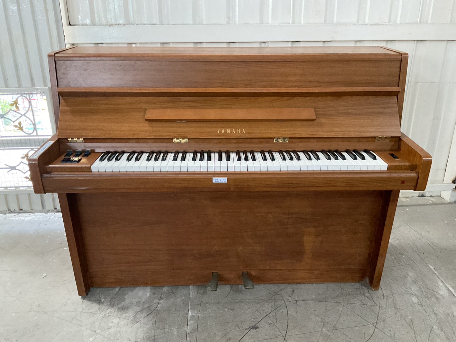 เปียโน YAMAHA : P-301 (ELECTONE) สินค้าไม่พร้อมใช้งาน (ต้องซ่อม)