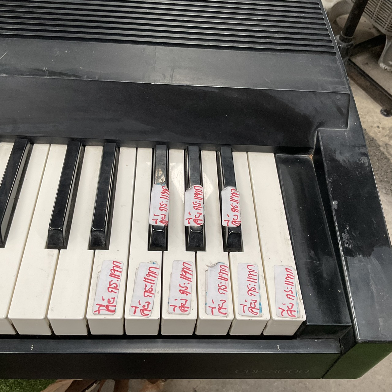 เปียโน CASIO : CDP-3000A สินค้าไม่พร้อมใช้งาน (ต้องซ่อม)