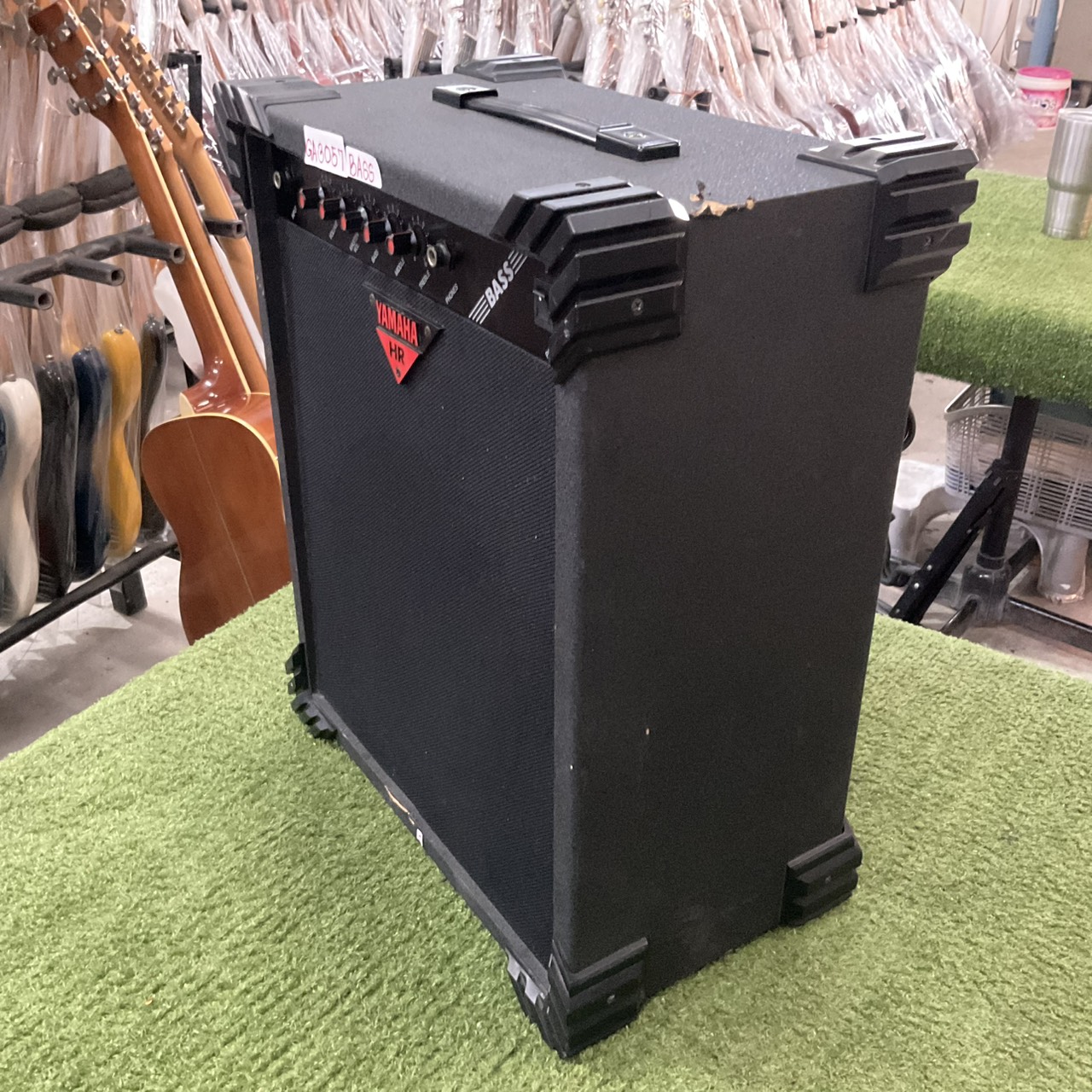 แอมป์เบส YAMAHA : HR-1000B