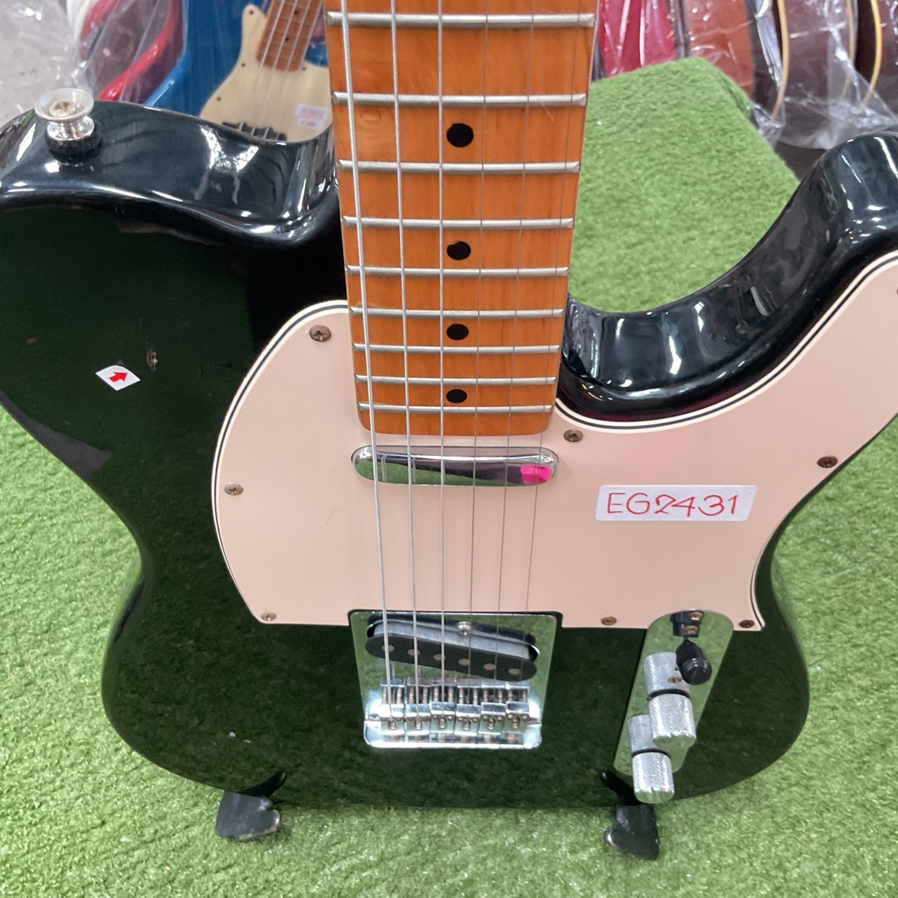 กีต้าร์ไฟฟ้า No Brand