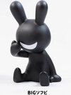 BLACK RABBiT BIG SOFVI COLOR: Black Soft Vinyl Figure(Pre-order)